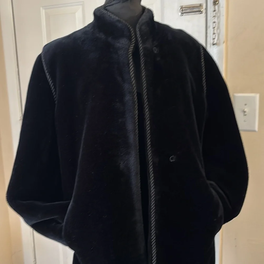 Jacques Saint
Laurent‎ For Genelle Black Demi Buff
Faux Fur Coat Size 8 - Picture 11 of 14